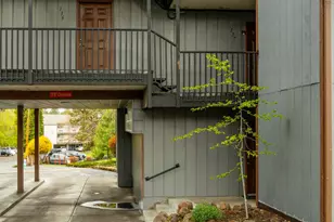 1565 NW Wall St, Bend, OR 97703 - Photo 13