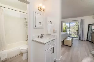 1565 NW Wall St, Bend, OR 97703 - Photo 11