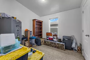 715 S Main St, Prineville, OR 97754 - Photo 35