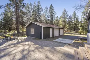 18949 Baker Rd, Bend, OR 97702 - Photo 31