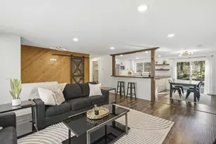 18949 Baker Rd, Bend, OR 97702 - Photo 9