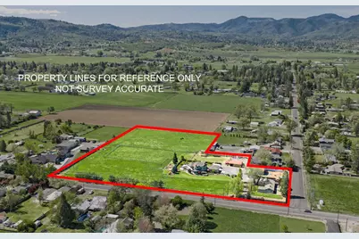 826 Oak Grove Road, Medford, OR 97501 - Photo 3