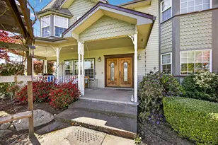 826 Oak Grove Rd, Medford, OR 97501 - Photo 11