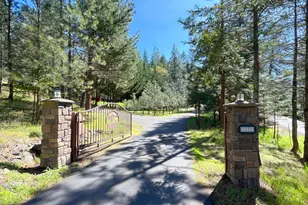 5225 Sterling Creek Rd, Jacksonville, OR 97530 - Photo 13