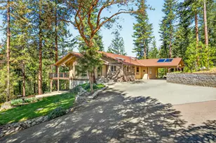 5225 Sterling Creek Rd, Jacksonville, OR 97530 - Photo 39