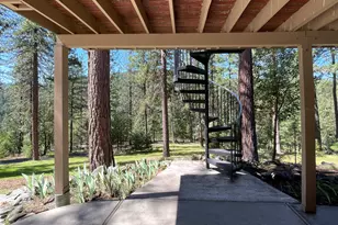 5225 Sterling Creek Rd, Jacksonville, OR 97530 - Photo 123