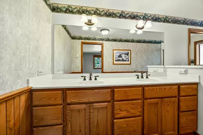 5225 Sterling Creek Road, Jacksonville, OR 97530 - Photo 83