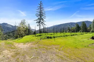 17939 E Evans Creek Rd, Rogue River, OR 97537 - Photo 21