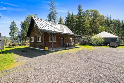 17939 E Evans Creek Road, Rogue River, OR 97537 - Photo 41