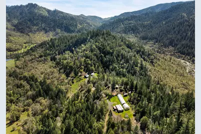 17939 E Evans Creek Road, Rogue River, OR 97537 - Photo 9