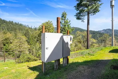 17939 E Evans Creek Road, Rogue River, OR 97537 - Photo 39