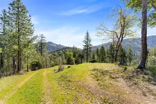 17939 E Evans Creek Rd, Rogue River, OR 97537 - Photo 25