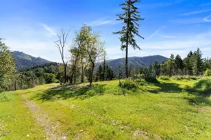 17939 E Evans Creek Rd, Rogue River, OR 97537 - Photo 23