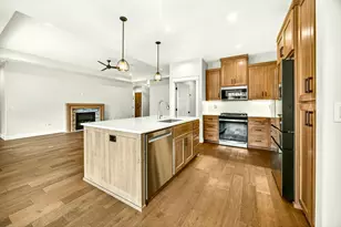 3954 Wyoming Ln, Medford, OR 97504 - Photo 11