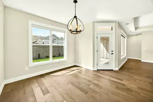 3954 Wyoming Ln, Medford, OR 97504 - Photo 17