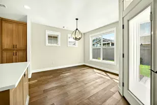 3954 Wyoming Ln, Medford, OR 97504 - Photo 15