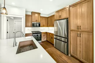 3954 Wyoming Ln, Medford, OR 97504 - Photo 11