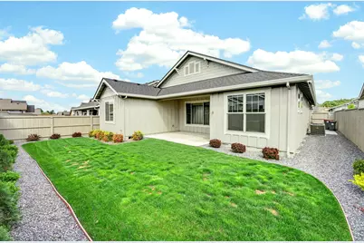 3954 Wyoming Lane, Medford, OR 97504 - Photo 33