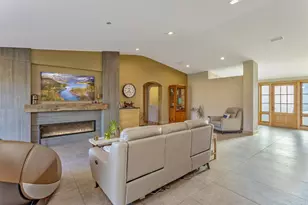 67 Fairway Cir, Medford, OR 97504 - Photo 15