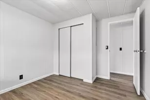 8401 Old Stage Rd, Central Point, OR 97502 - Photo 11