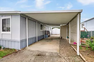8401 Old Stage Rd, Central Point, OR 97502 - Photo 27