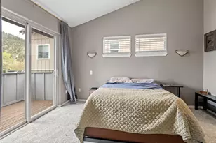 [Address not provided], Bend, OR 97701 - Photo 11