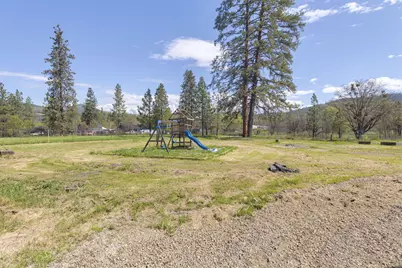 683 Rockwood Lane, Eagle Point, OR 97524 - Photo 49