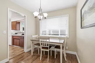 607 S Ivy St, Medford, OR 97501 - Photo 7