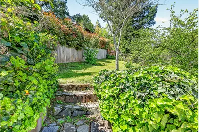 796 Forest Street, Ashland, OR 97520 - Photo 51