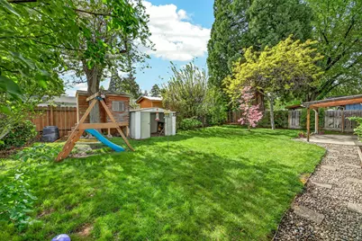 146 Sharon Drive, Phoenix, OR 97535 - Photo 7