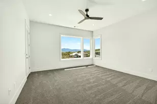 5611 Autumn Park Dr, Medford, OR 97504 - Photo 29