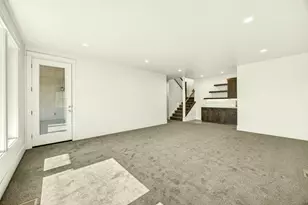 5611 Autumn Park Dr, Medford, OR 97504 - Photo 45