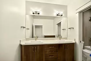 5611 Autumn Park Dr, Medford, OR 97504 - Photo 53