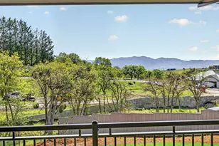5611 Autumn Park Dr, Medford, OR 97504 - Photo 11