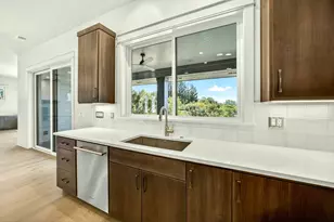 5611 Autumn Park Dr, Medford, OR 97504 - Photo 19