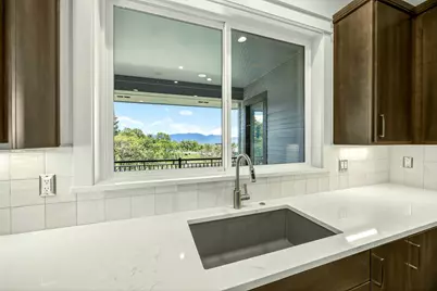 5611 Autumn Park Drive, Medford, OR 97504 - Photo 23