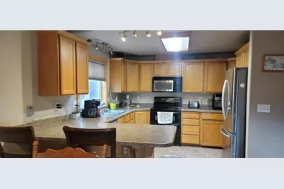 865 SW 24th Court, Redmond, OR 97756 - Photo 7