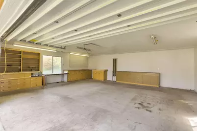 207 Holiday Lane, Central Point, OR 97502 - Photo 27