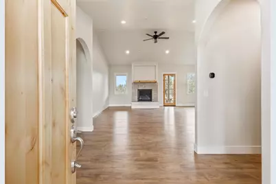 1784 SE Texas Circle, Prineville, OR 97754 - Photo 3