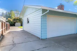 3086 Marilee St, Medford, OR 97501 - Photo 3