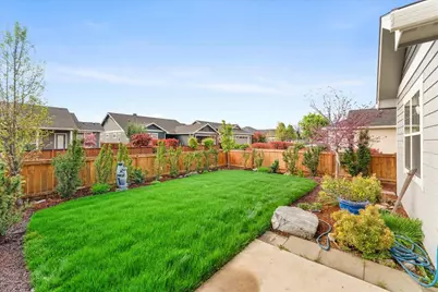 409 Castle Rock Drive, Central Point, OR 97502 - Photo 29