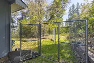 2532 Holcomb Springs Rd, Gold Hill, OR 97525 - Photo 53