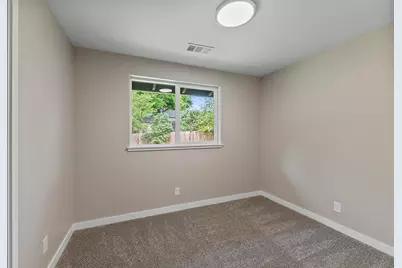 1182 Westview Court, Medford, OR 97504 - Photo 19