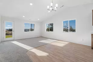 895 SE Starview Ave SE, Madras, OR 97741 - Photo 13