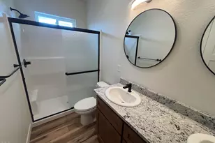 728 Dahl Pl, Medford, OR 97501 - Photo 13