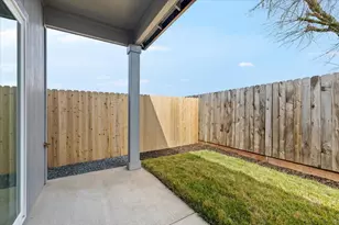 728 Dahl Pl, Medford, OR 97501 - Photo 19