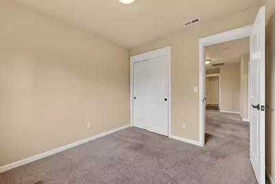 20252 Badger Road, Bend, OR 97702 - Photo 27