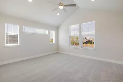 868 NW 19th Street, Redmond, OR 97756 - Photo 31