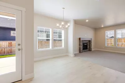 868 NW 19th Street, Redmond, OR 97756 - Photo 9