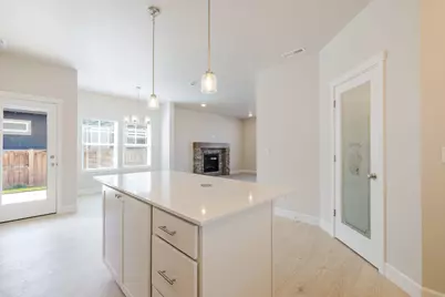 868 NW 19th Street, Redmond, OR 97756 - Photo 17